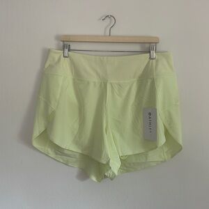 NWT Athleta Run With It Shorts Size 1X